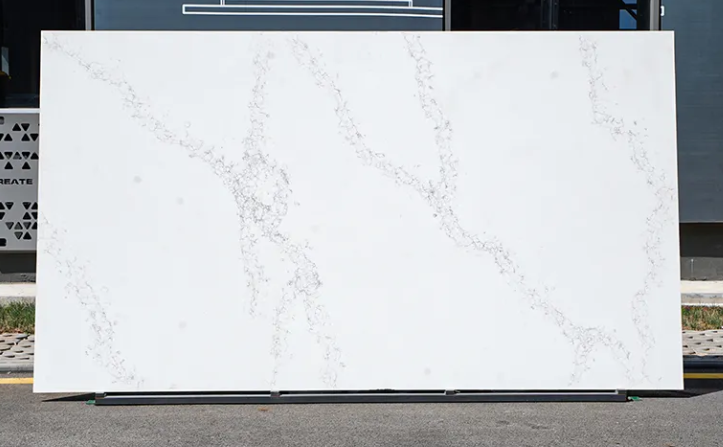 SFKA19 2024 New Artificial Calacatta Quartz Stone Artificial