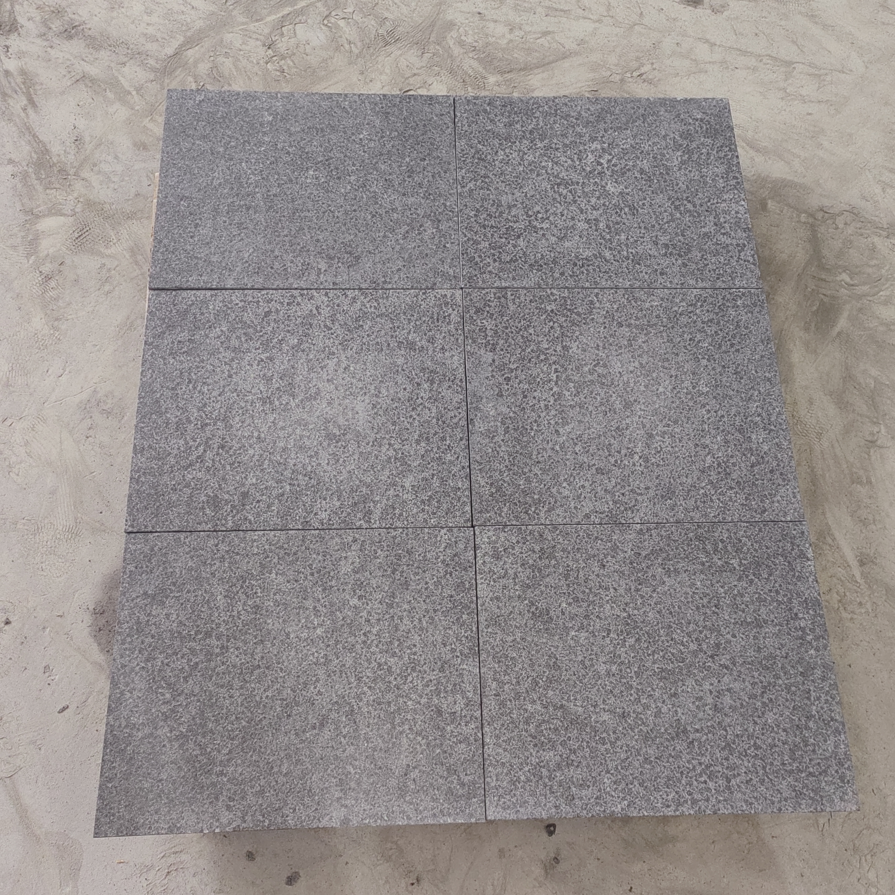 G684 Flamed and Brush Granite Tiles, China Black Granite G6