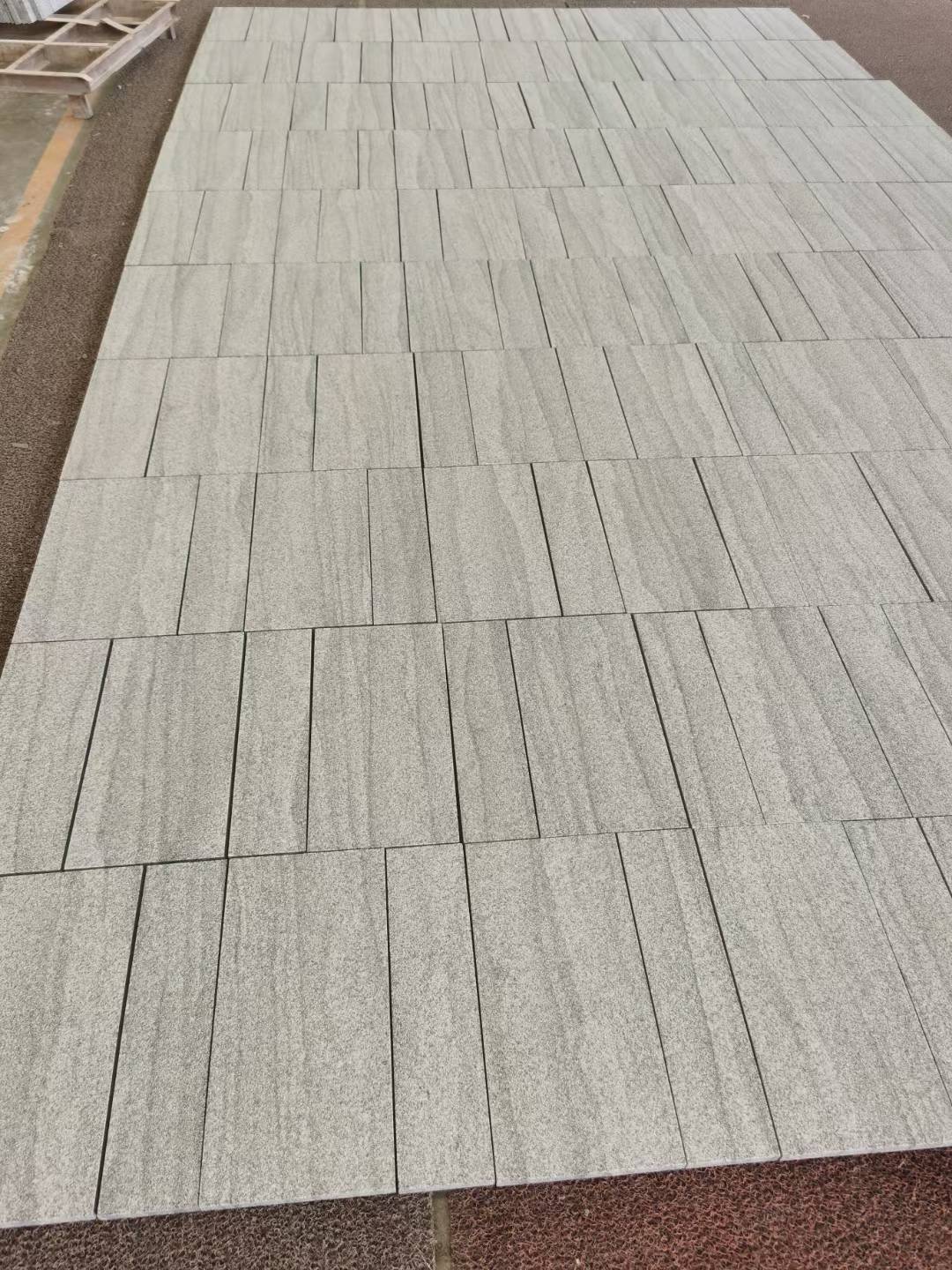 Grey-Granite Landscape Rock for Indoors & Outdoor